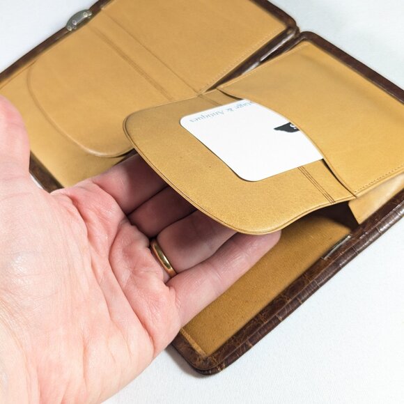 Antique English leather travel wallet, calling card case, passport sleeve - Picture 10 of 12